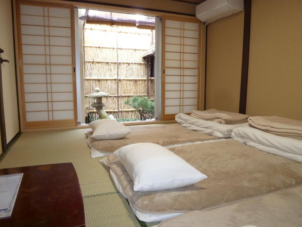 Guest house Shirakawa *